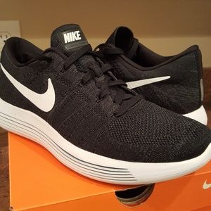 Men's Nike Flyknits